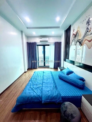 Mặt phố hoa bằng 41m x5 tầng 16,2 tỷ full nội thất,vỉa hè,kinh doanh