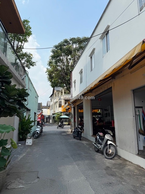 Mặt tiền lô góc khu ẩm thực tân sơn nhì – 76m – dòng tiền 360tr – giá 14
