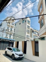 Nhà 2 mặt tiền giá rẻ q9 -gần chợ-3 tầng-ngang 6m-khu nhộn nhịp--chỉ 7,3 tỷ