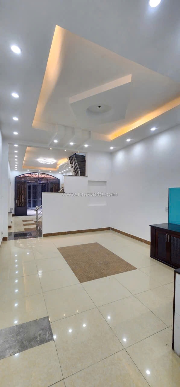 Nhà 2 tầng nở hậu hẻm 102 âu dương lân (p. chánh hưng). giá 7,7 tỷ tl