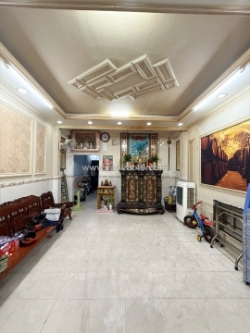 Nhà 2 tầng nở hậu hẻm thông 3,5m hoài thanh p bình đông giá 6,9 tỷ