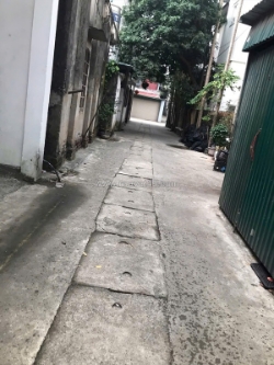 Nhà 3 tầng dt 44m cực đẹp, thôn thường lệ, đại thịnh, mê linh. xe oto 7 chỗ đỗ