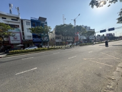 Nhà 3 tầng lô góc 3 mặt thoáng nguyễn văn linh 105.5m2 giá 31.5 tỷ