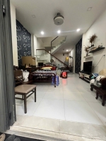 Nhà 4 tầng (4x15) trung tâm quận10- một căn nhà ra mt đường nguyễn duy dương