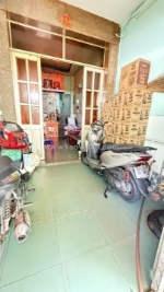 Nhà 4 tầng hẻm 5m nguyễn duy p12q8. giá 5,89 tỷ tl