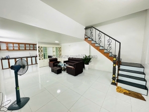 Nhà chính chủ - ô tô đỗ cửa - vị trí đắc địa phố lê trọng tấn, phường phương