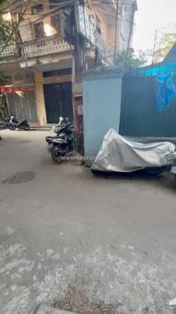 Nhà đẹp đón tết– tầng 1 – vừa ở vừa kinh doanh – 15m ra ô tô – view thoáng – ở