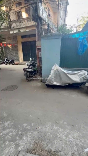 Nhà đẹp đón tết– tầng 1 – vừa ở vừa kinh doanh – 15m ra ô tô – view thoáng – ở