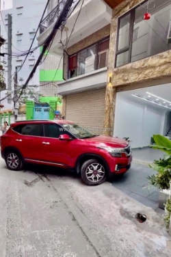 Nhà đẹp fuul nội thất ô tô vào nhà 7 tầng bồ đề 55 m2 x 17.2 tỷ long biên-hà