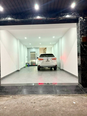 Nhà đẹp ngọc lâm, 60m x 7tầng, lô góc, thang máy, gara ôtô, kinh doanh, full