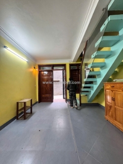 Nhà đẹp ở ngay - gần phố, gần ô tô, full nội thất  nguyễn văn linh-long biên