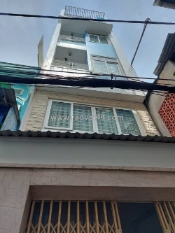 Nhà đường tô hiến thành phường 15 quận 10 cũ.