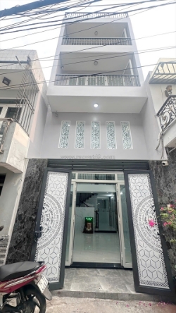 Nhà đường trước nhà 5m oto tới nhà châu thị hóa