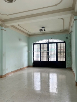 Nhà góc 4 tầng mặt tiền hoàng kim giao p5q8. giá: 16.5 tỷ