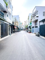 Nhà hxh đường cách mạng tháng 8 phường 5 quận tân bình cũ( phường tân sơn nhất