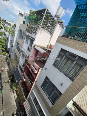 Nhà hxh đường lý thái tổ phường 9 quận 10 cũ.