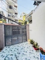 Nhà hxh đường trần khắc chân quận 1 phường tân định cũ.