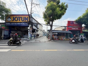 Nhà mặt tiền đường 20m có vỉa hè quận tân phú - giá 14 tỷ thương lượng.