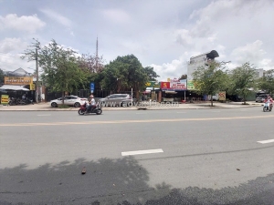 Nhà mặt tiền đường man thiện dt 127m vị trí vàng kinh doanh tốt