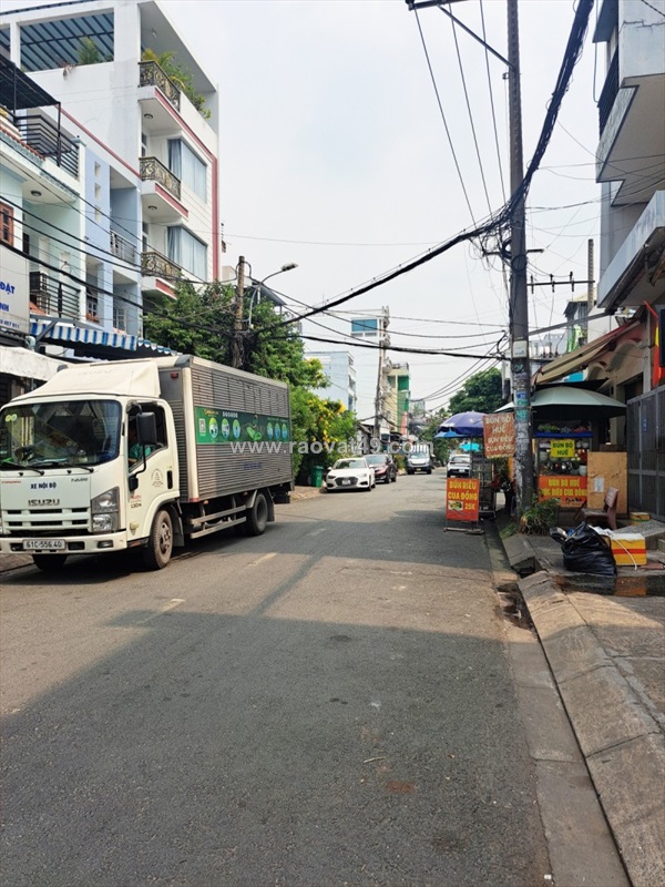 Nhà mặt tiền giáp chợ tân hương, 2t, tp đang cho thuê, giá nhỉnh 2 tỷ