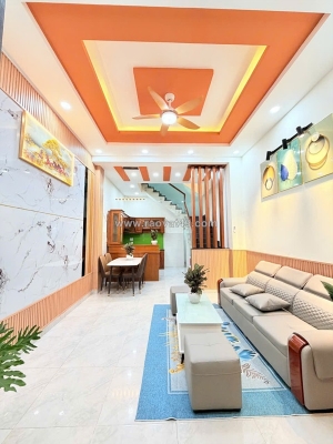 Nhà mới đón tết tktq ngay nhà thờ bình thuận hẻm 5 m thông sát mặt tiền 4 tầng