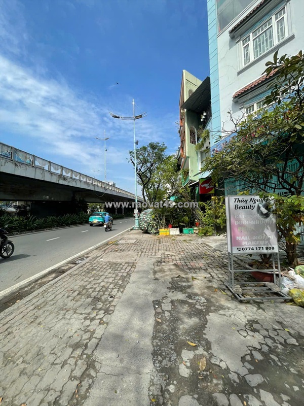Nhà shr quận 7 – vị trí trung tâm phường tân thuận tây, gần cầu tân thuận 2