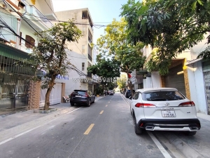 Nhà tuyến 2 quán nam - 88m 4 tầng - đường 12m - giá 9.5 tỉ - vị cực đẹp