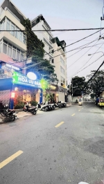 Nhích 12 tỷ xíu_mặt tiền hxh 8m vip 6tầng nguyễn cảnh chân quận 1 ngay bộ công