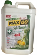 Nước lau sàn maxgo với công thức làm sạch hiệu quả, kết hợp tinh dầu sả chanh và hương hoa nhài, đem lại cảm giác dễ chịu và thư giãn.