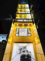 Phố trạm, long biên dt 60m - mt 4m 7 tầng thang máy chỉ hơn 19 tỷ