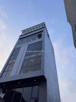 Phúc lợi nóng bỏng tay dt 44m - mt 6m xây 6 tầng thang máy gara oto 4 chỗ