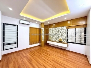 Siêu hiếm giáp nhị – trương định – 33m 6 tầng – 4 ngủ – ô tô đỗ cửa – nhỉnh 9 tỷ