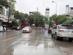 “siêu phẩm”, bán nhà phố giang văn minh, ô tô tránh, tòa building 10 tầng, chỉ