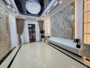 Siêu phẩm hoàng quốc việt 55m 6t thang máy nhỉnh 26 tỷ- ngõ thông ô tô – kinh