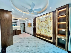 Siêu phẩm phố đồng cổ 39m 5t giá 8,6 tỷ nhà đẹp-thoáng sáng – ngõ thông