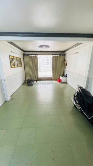 Tân phú - giáp tân bình - hẻm xe hơi đỗ cửa - không quy hoạch - 79m - 4pn -