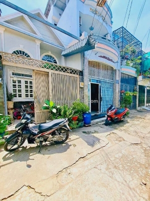 Tân phú – thạch lam – hẻm ô tô thông – 54m – 2 tâng - vào ngay đón tết chỉ 5.x