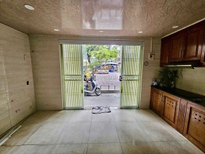 Tập thể phương mai – thiết kế như nhà đất 3 tầng – căn góc – ô tô qua cửa – vừa