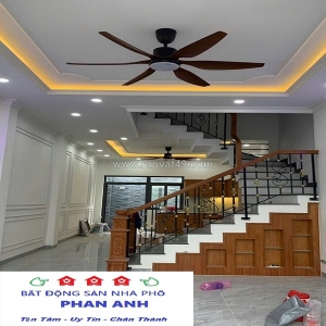 Tìm đâu ra căn 4 tầng 5 phòng ngủ, sát metro mà chỉ có 8 tỷ.n.n.n ?