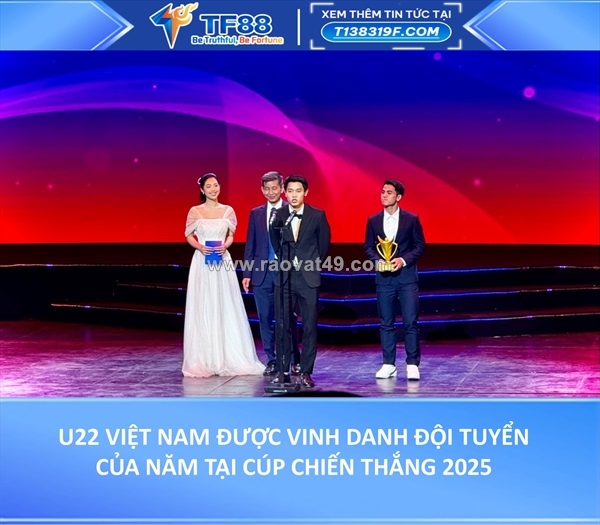 ~/Img/2026/1/u22-viet-nam-duoc-vinh-danh-doi-tuyen-cua-nam-tai-cup-chien-thang-2025-01.jpg