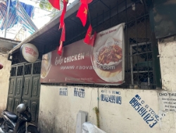 Vì lý do nhân sự, quán ko có ng làm lên em sang nhượng cửa hàng gà rán