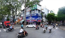 Vị trí đẹp bà hạt q10-sát mặt tiền-căn góc 2 mặt hẻm 5 tầng ngang bự 5.3m, nội