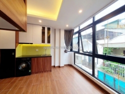 Xuân la - oto tránh - vỉa hè- 7 t thang máy - dòng tiền tốt full nội thất - đầy