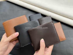 Xưởng ví da hỗ trợ dập logo thương hiệu