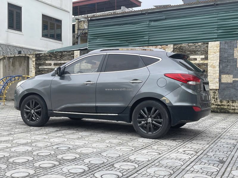 Bán hyundai tucson 2011 – suv gầm cao, giá chỉ 230 triệu!