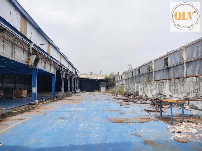 Bán nhà xưởng phú giáo 2.7 m²