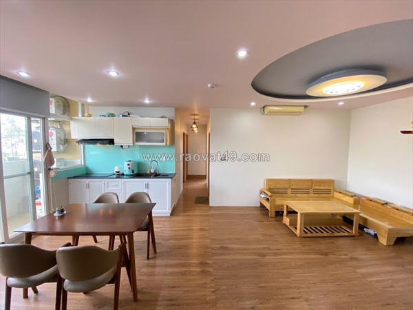 Chính chủ bán căn góc 83m2 3pn hoàng kim thế gia, sổ hồng sẵn