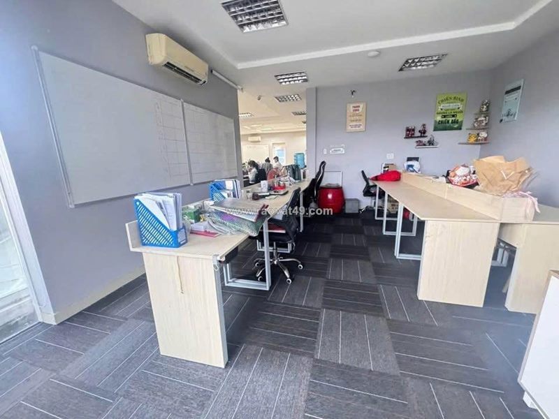 Cho thuê nhà cao đức lân an khánh,  250m², 3 tầng + hầm, mặt bằng rộng
