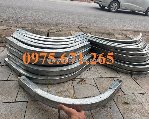 Cung cấp góc bo mái kính cho xưởng cơ khí