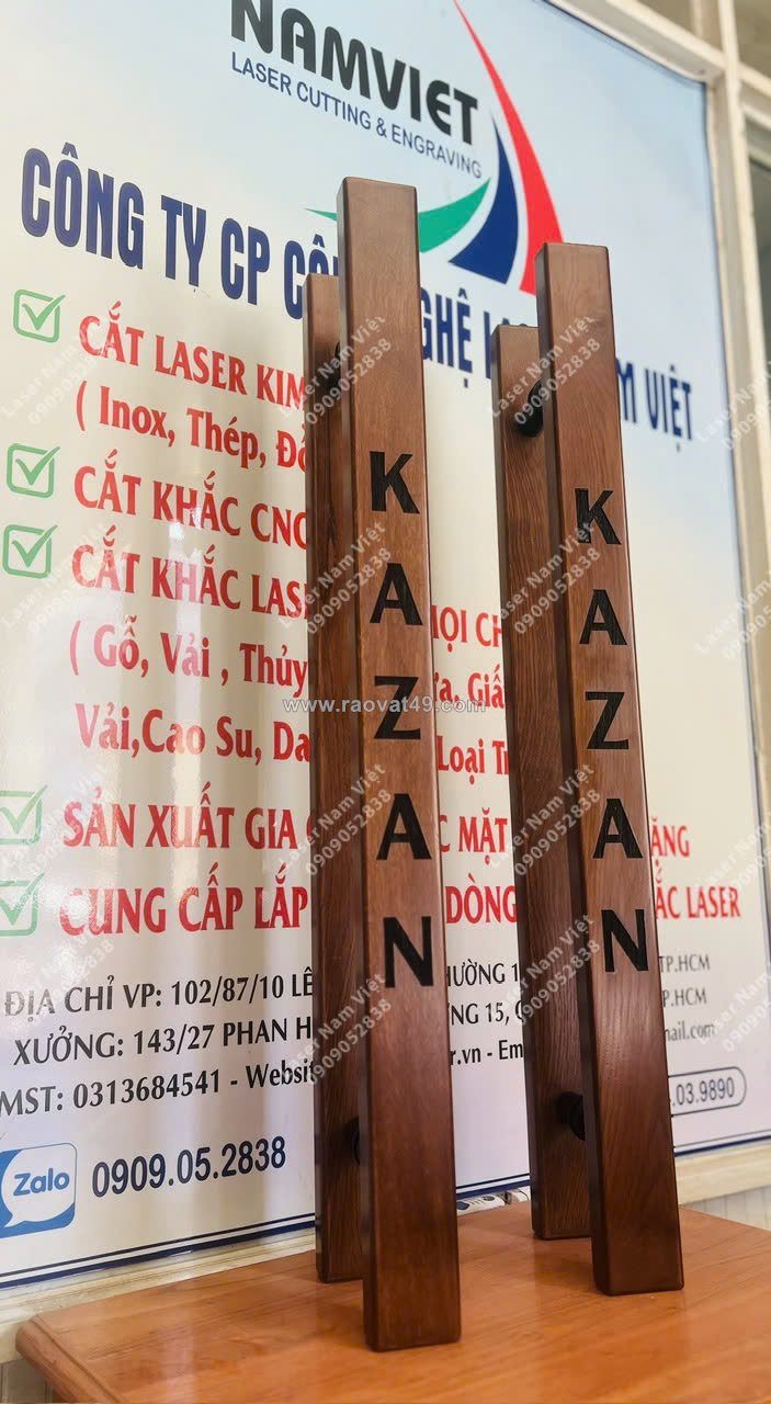 Cung cấp tay nắm cửa gỗ khắc laser theo yêu cầu - tinh tế trong từng chi tiết